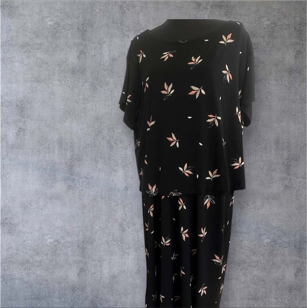 J. Jill 2-Piece Set Black Leaf Print Sleeveless Maxi Dress and Short Sleeve Crop